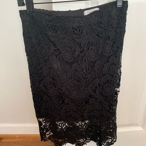 Lace skirt